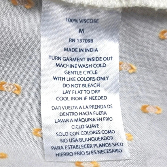 Aruba Blue Sleeveless Blouse, Ruffled Detail, Floral Embroidery sz M - Picture 8 of 8